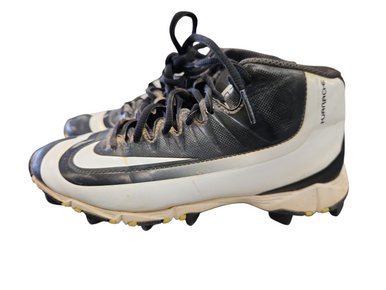 Used Nike 807138-017 BLK/WHT HUARACHE BB/SB Cleats Black And White Junior 04 11862-S000090182