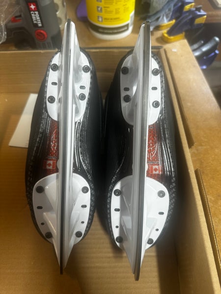 New SR GRAF Supra G709 Hockey Skates