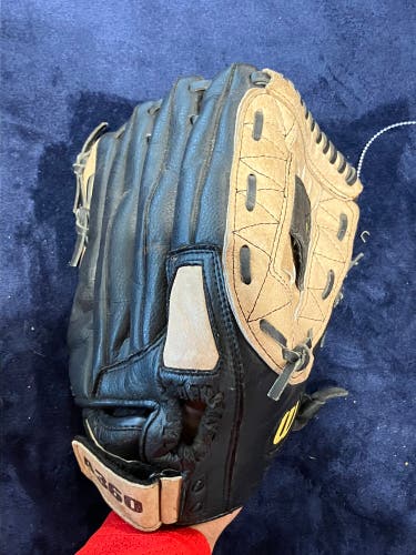 Brown Wilson A360 RH Softball Glove 13" (Used)