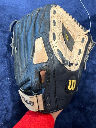 Brown Wilson A360 RH Softball Glove 13" (Used)