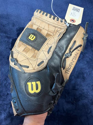 Brown Wilson A360 RH Softball Glove 13" (Used)