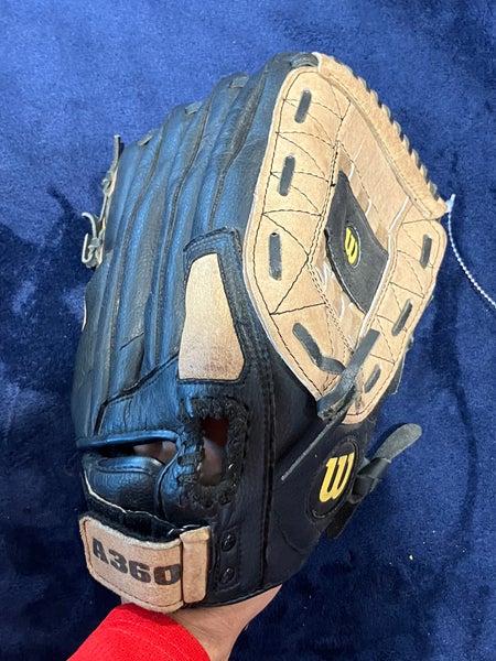 Brown Wilson A360 RH Softball Glove 13" (Used)