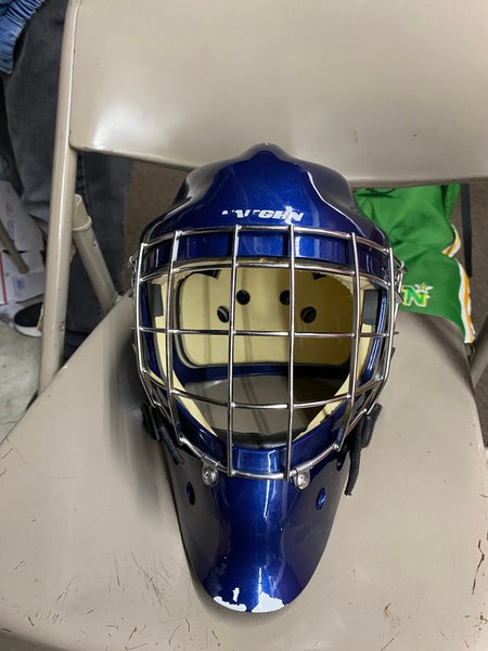 Senior Large Vaughn VM7700 Goalie Mask (Used)