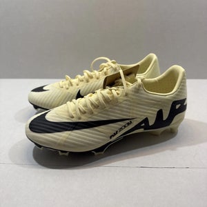 Yellow Men's Size M 6.0 (W 7.0) Nike Mercurial Vapor Cleats (New)
