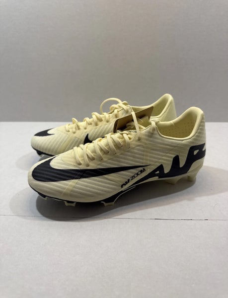 Yellow Men's Size M 6.0 (W 7.0) Nike Mercurial Vapor Cleats (New)