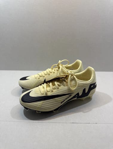 Yellow Men's Size M 5.5 (W 6.5) Nike Mercurial Vapor 15 Cleats (New)