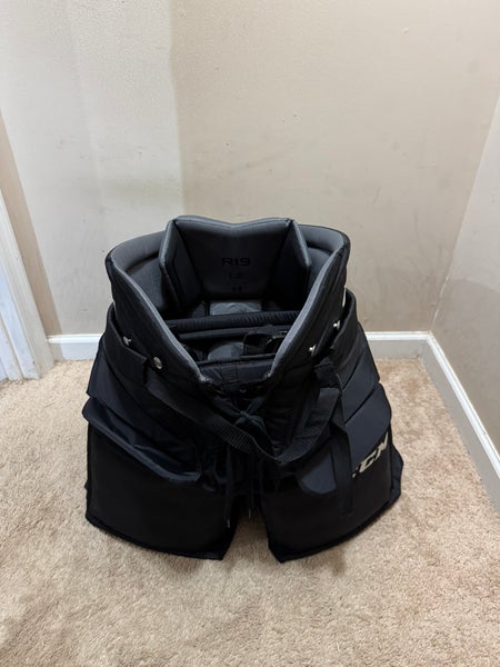 New CCM Premier R1.9 Hockey Goalie Pants (Large)