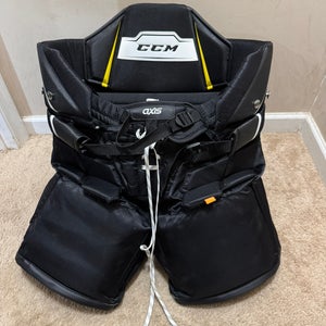 CCM Axis Goalie Pants (small)