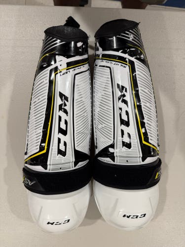 Senior CCM Super Tacks AS1 16" Shin Pads (Used)