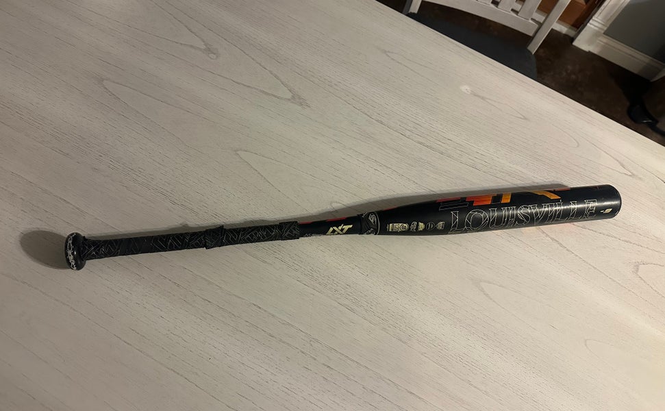 Louisville Slugger LXT Composite Bat (-9) 23 oz 32" (Used)