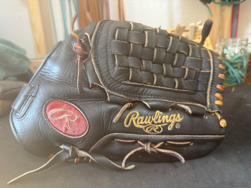 Rawlings Heart of the Hide RH Outfield Baseball Glove 13" (Used)
