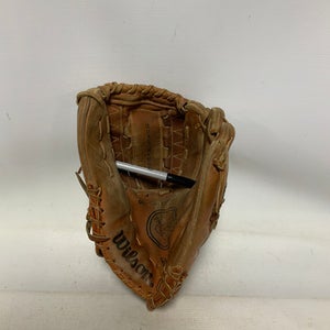 Used Wilson A2000 BB/SB Glove RH Throw Brown 13" 11823-S000035663