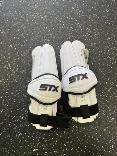 Used STX STALLION 900 Lacrosse Arm Pads/Guards White LG 11849-S000033257