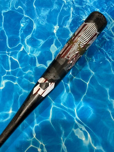 2022 DeMarini Voodoo One Alloy Bat BBCOR Certified (-3) Alloy 30 oz 33" (Used)