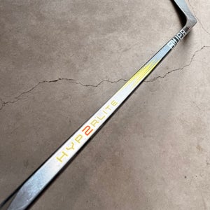 77 Flex P92 Senior Bauer Vapor Hyperlite 2 Left Hand Hockey Stick Pro Stock (USED)