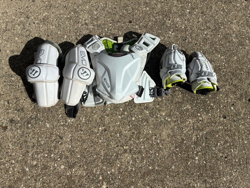 Lacrosse Bag & Protective Gear (Chest/Elbows/Gloves)
