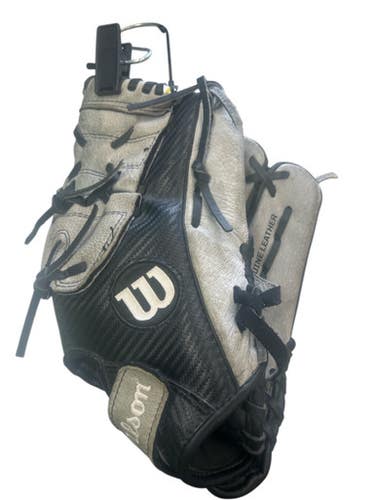 Used Wilson A03RS2113 BB/SB Glove RH Throw Black 12" 11862-S000091556