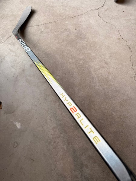77 Flex P92 Senior Bauer Vapor Hyperlite 2 Right Hand Hockey Stick Pro Stock (USED)