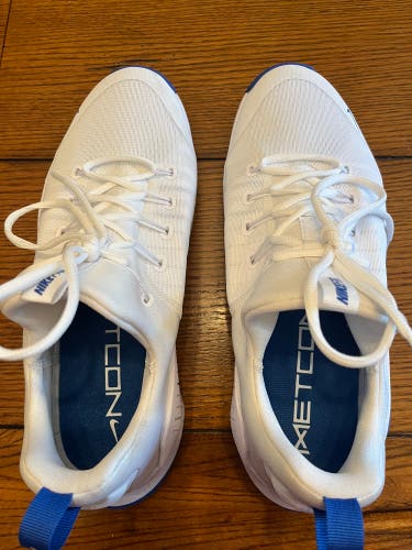 White Nike Metcon 6 Men's Size M 11.0 Shoes (New)