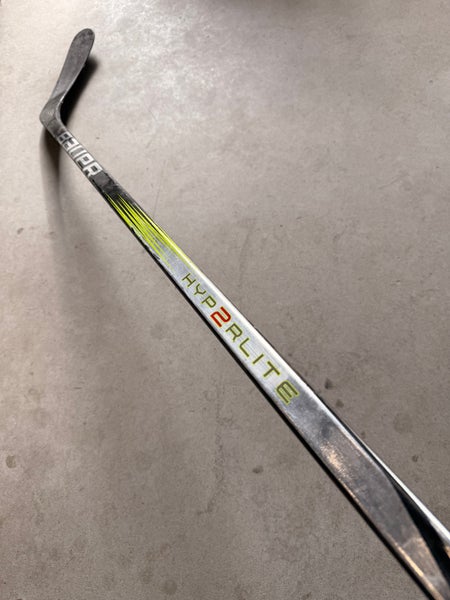 70 Flex P92 Senior Bauer Vapor Hyperlite 2 Right Hand Hockey Stick Pro Stock (USED)