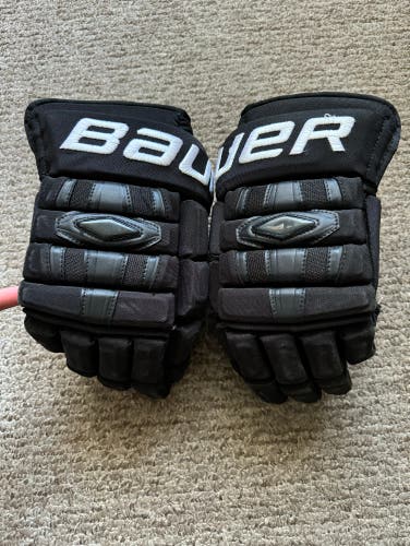 Pro Stock Bauer Nexus 1000 Gloves 14" LA Kings Scuderi
