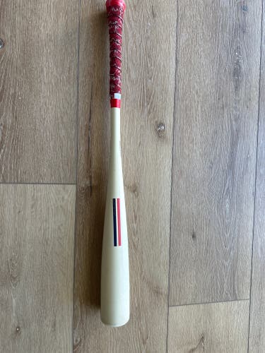 2022 Warstic Bonesaber Alloy USABat Certified Bat (-11) 17 oz 28" (Used)