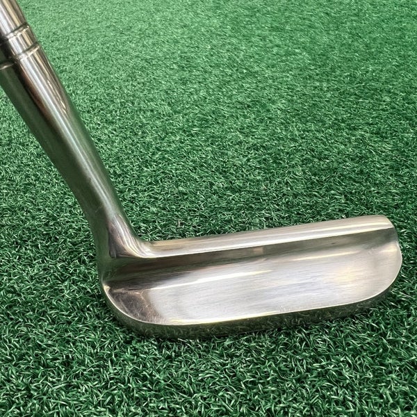 Classic Edition Similar to Macgregor Tourney Classic Napa Style Blade Putter