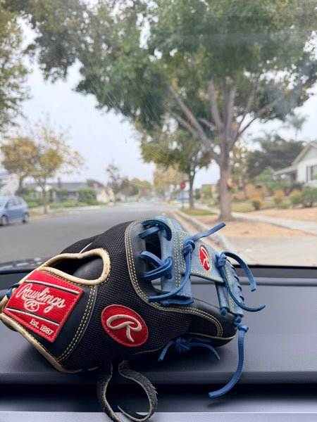 Rawlings Heart of the Hide RH Infield Baseball Glove 11.5" (Used)