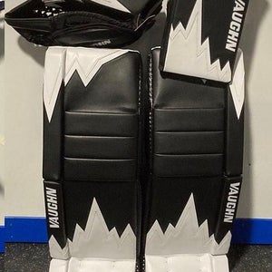 Used 33" Vaughn Velocity V9 Goalie Leg Pads Pro Stock - Pixallo.store (READ DESCRIPTION)