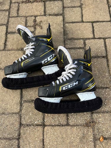 CCM Super Tacks Classic SE Skates | Size 8D