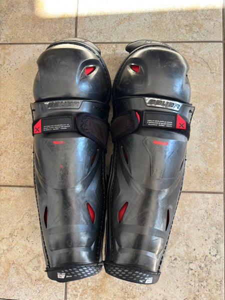 Intermediate Bauer Vapor 3X Pro 14" Shin Pads (Used)