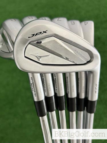 Mizuno JPX 925 Forged Iron Set 4-P / Dynamic Gold X100 Extra Stiff