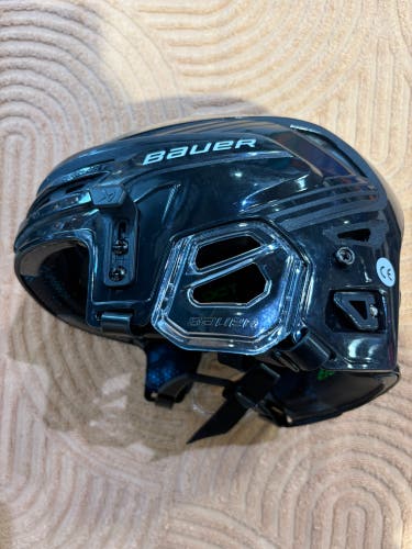 Black Large Bauer Re-Akt 85 Helmet (Used)