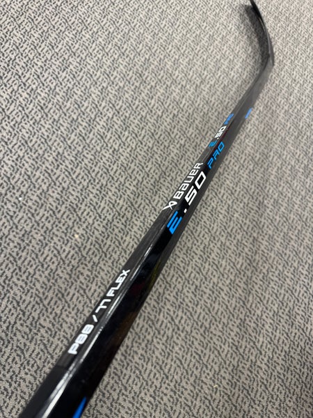 Senior Bauer Nexus E.50 Pro Right Handed Hockey Stick P88 (New)77 flex