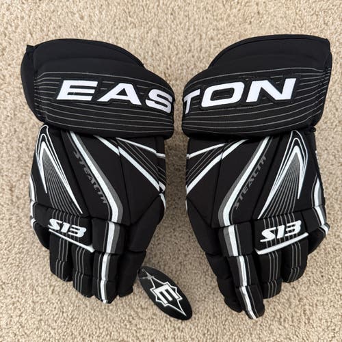 Easton S13 Hockey Gloves Brand New Black/White Size 14"