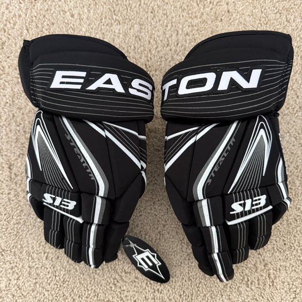 Easton S13 Hockey Gloves Brand New Black/White Size 14"