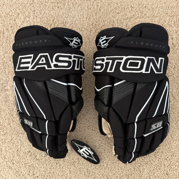 Easton S11 Hockey Gloves Brand New Black/White Size 14"
