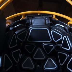 Youth Small Schutt Helmet (Used)