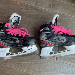 Bauer Vapor X2.7 Hockey Goalie Skates Size 1 (Used)