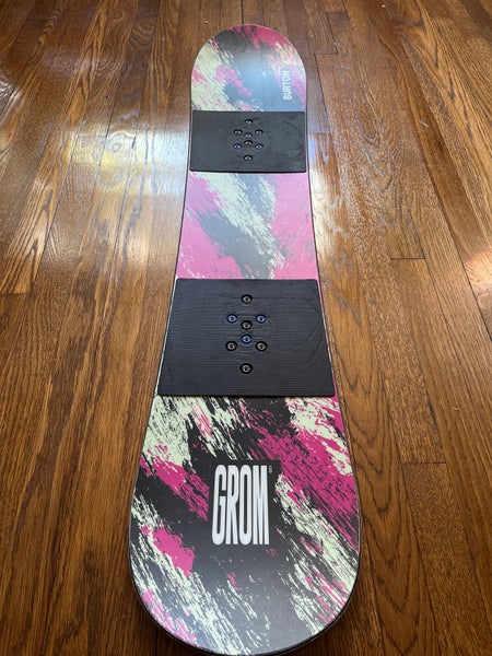 Kid's Burton Grom Snowboard 130 cm (Used)