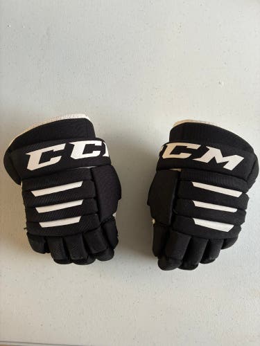 CCM Tacks 4R2 Gloves 9" (Used)