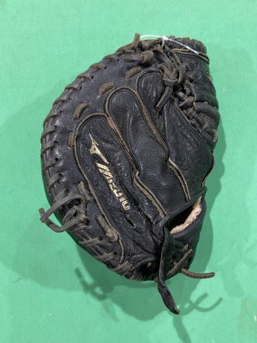 Mizuno Power Close RH Catcher's Baseball Glove 31.5" (Used)