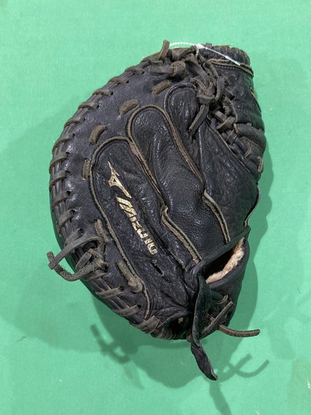 Mizuno Power Close RH Catcher's Baseball Glove 31.5" (Used)