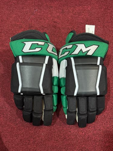CCM HG97 Gloves 14" Pro Stock (New) Item#ND2797