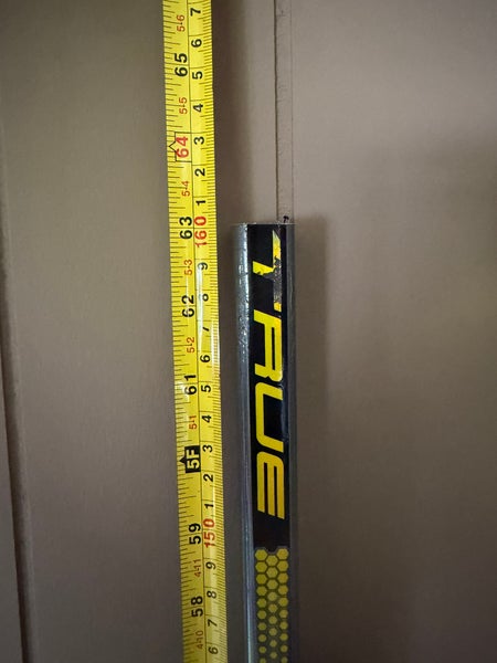 Senior True catalyst 9x3 Left Hand Hockey Stick TC2 Pro Stock (New)