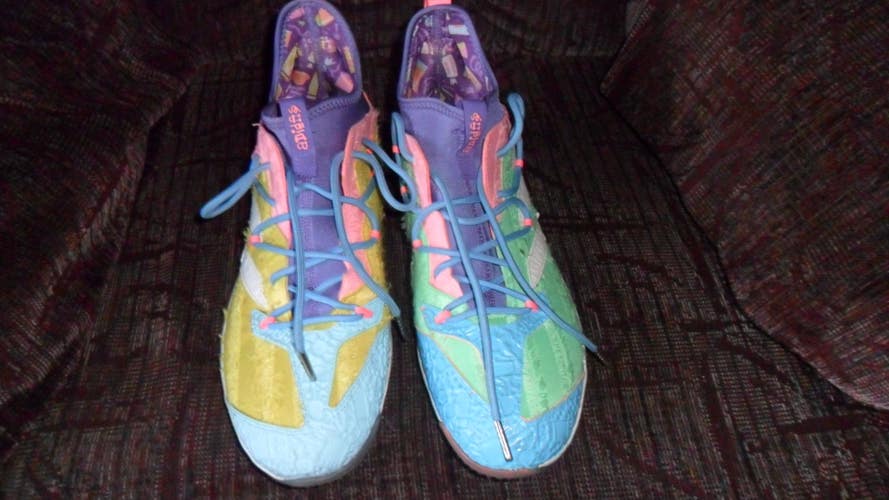 Men's Size M 11.0 (W 12.0) Adult Adidas afterburner 9 Low Top Turf shoes (Used)