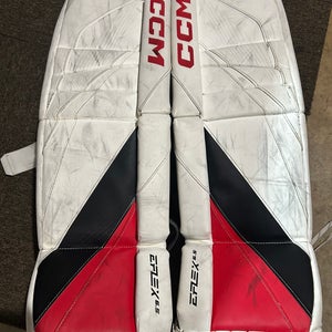 26" CCM Eflex 6.5 Goalie Leg Pads (Used)