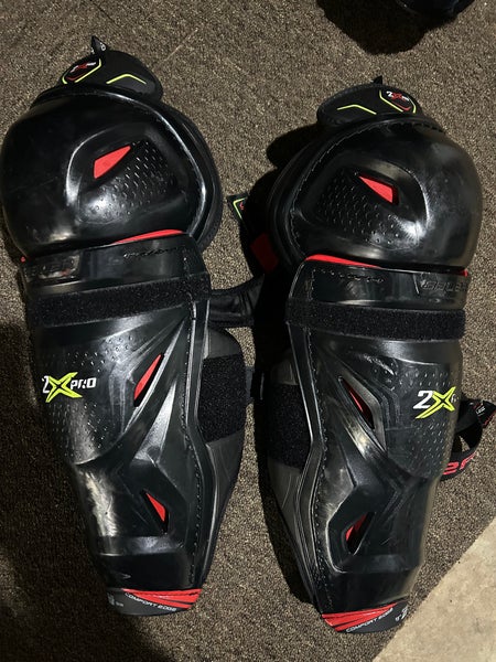Senior Bauer Vapor 2X Pro 15" Shin Pads (Used)