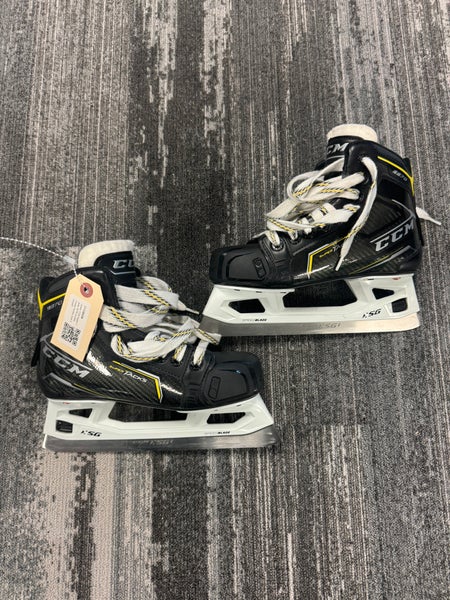 Junior CCM Super Tacks 9370 Hockey Goalie Skates Size 3 (Used)