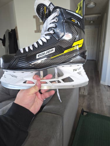 2020 Bauer Supreme M3 Hockey Skates Regular Width 11.5 (Used)